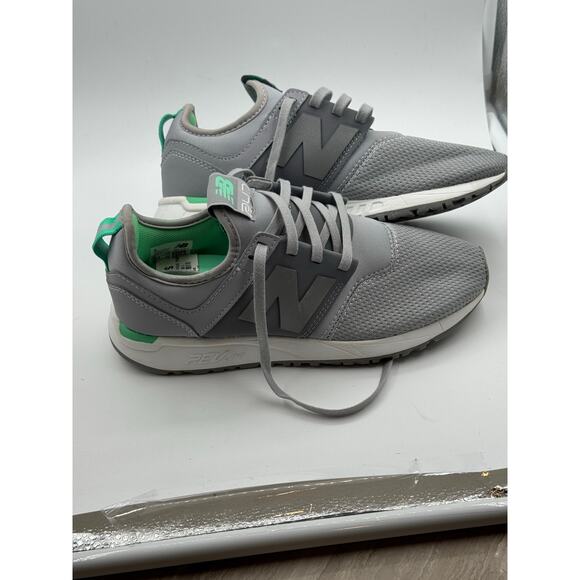 New Balance WRL247FC Classic Silver Sport Lifestyle Shoes SNEAKERS women's US 6 - Picture 3 of 9